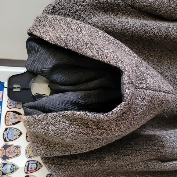 hooded cape... Halloween! - Picture 7 of 8